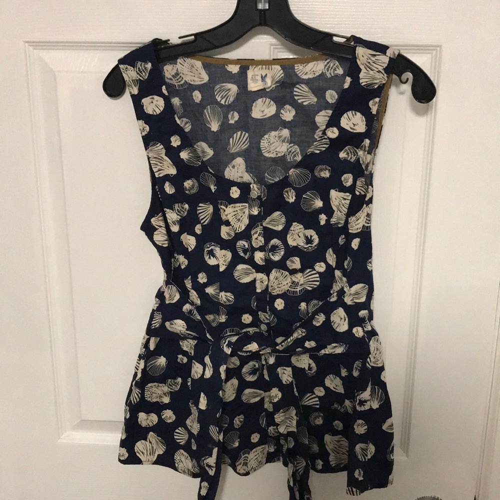 Anthropologie Esme and Esyllte seashell blouse